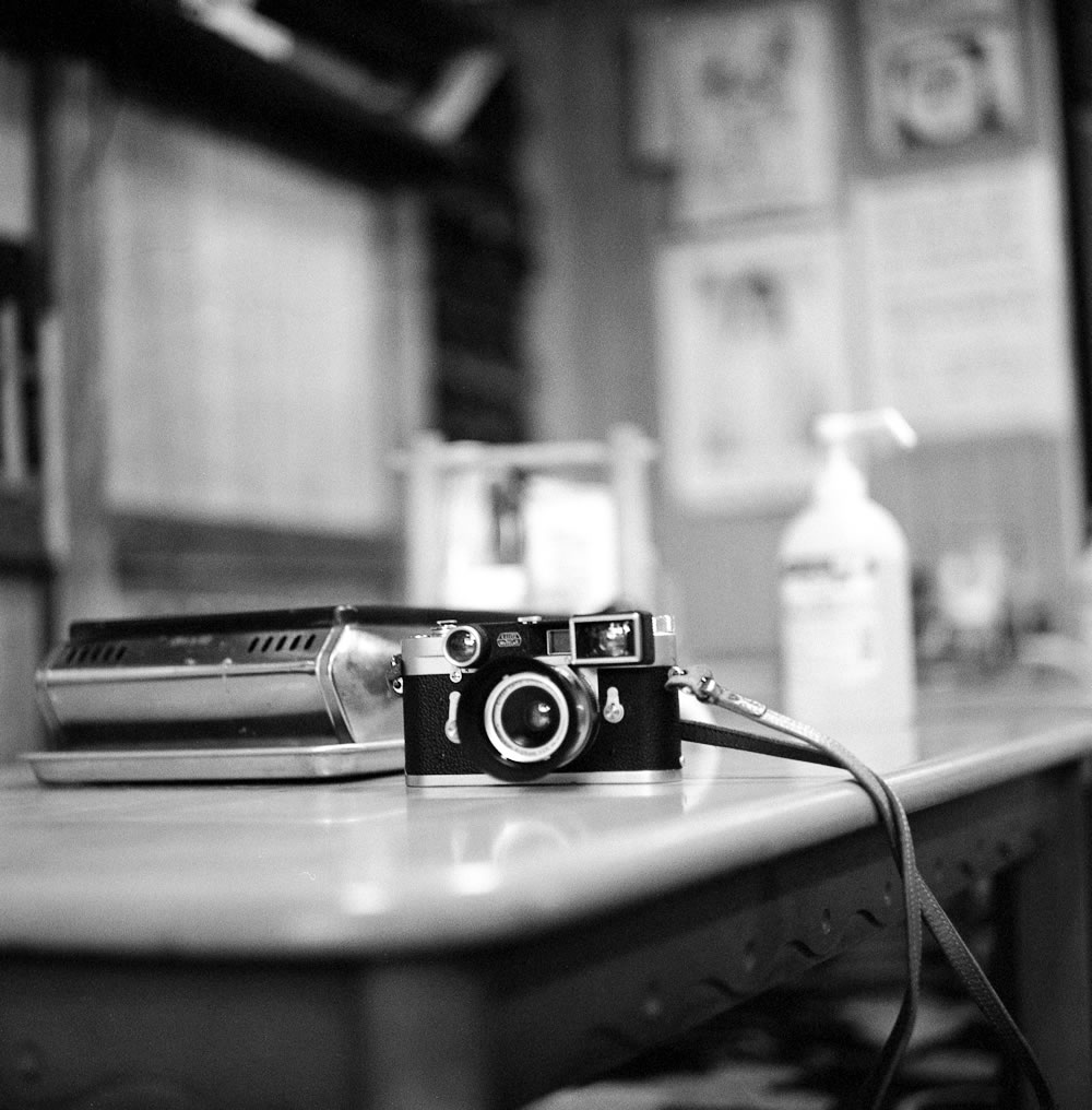 三番ホルモンでローライを修理に出すことを決めた｜ROLLEIFLEX 2.8F + Fomapan 400 Action