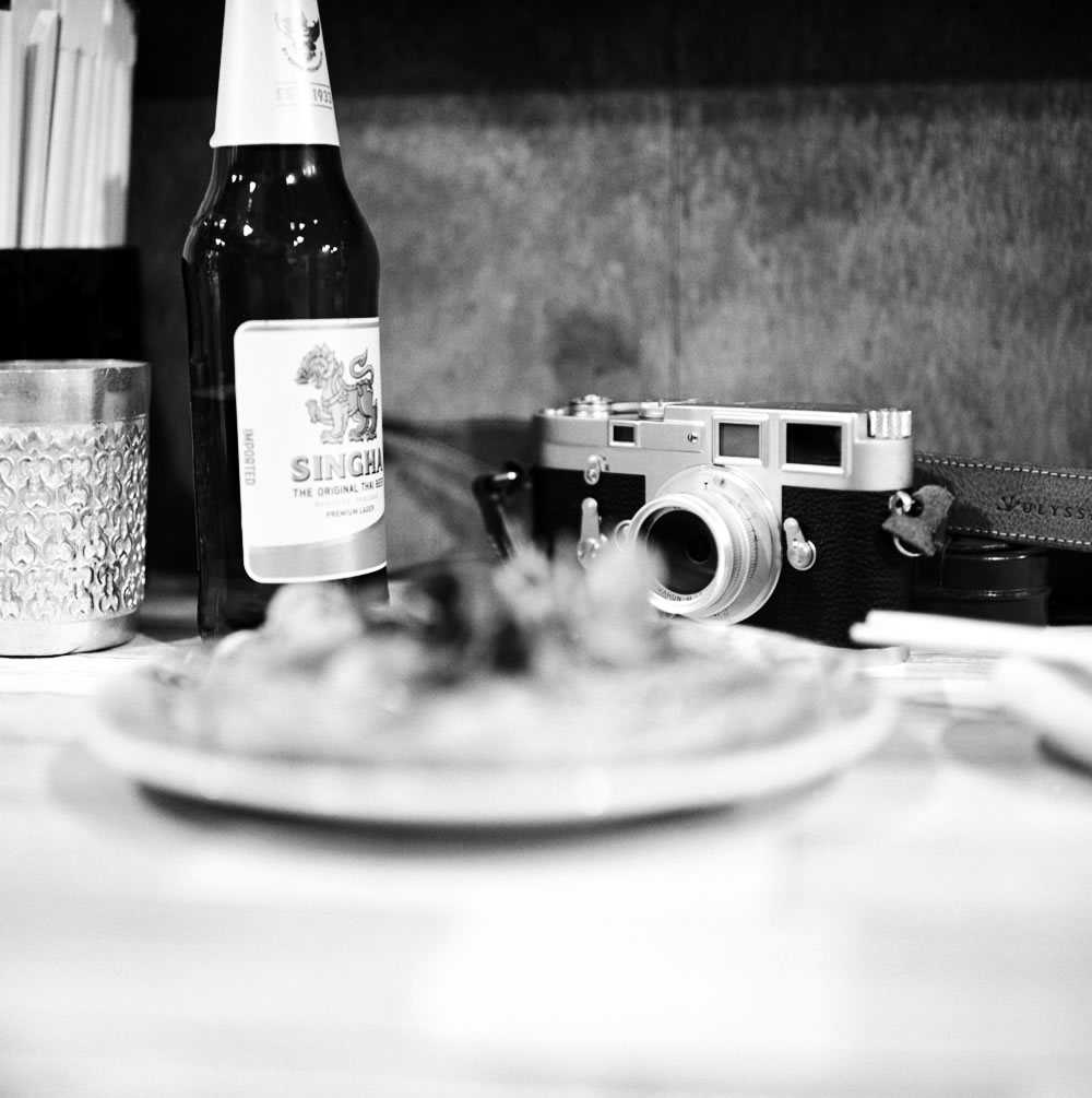 ひょうたんのタイ料理をローライで｜ROLLEIFLEX 2.8F + Rolleinar 1 Bay III + ILFORD HP5 PLUS