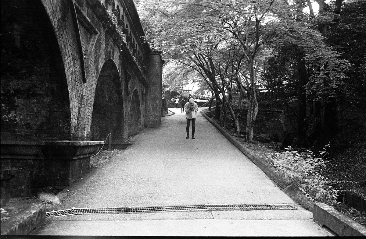 南禅寺の水路閣｜LEICA M5 + SUMMILUX 35mm F1.4 + Kodak TRI-X 400