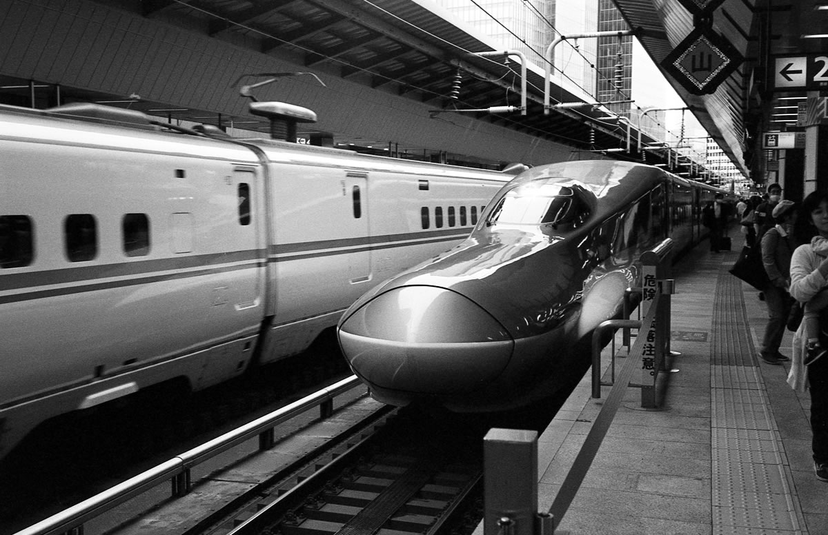 新幹線で上毛高原へ｜Rollei 35S + Fomapan 400 Action