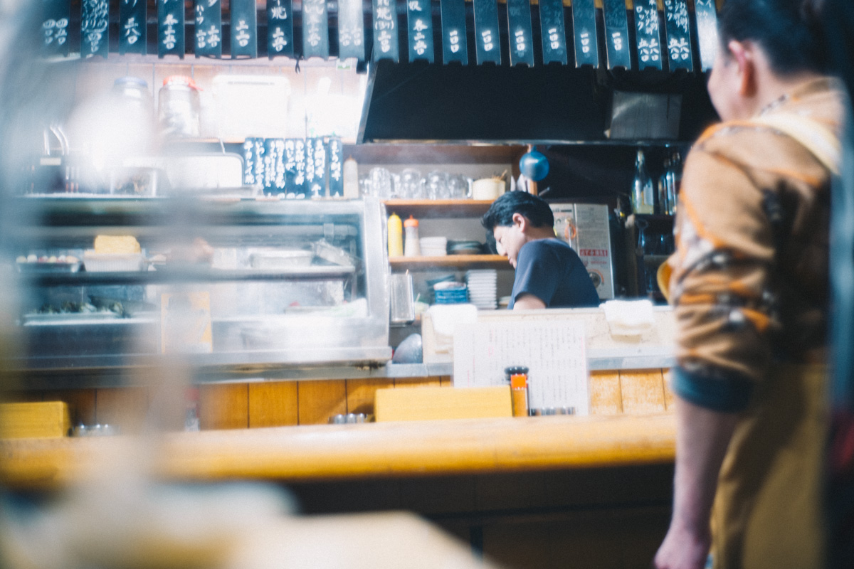 クラシックで居心地がいいとん八｜Leica M10 + Summilux 35mm f1.4