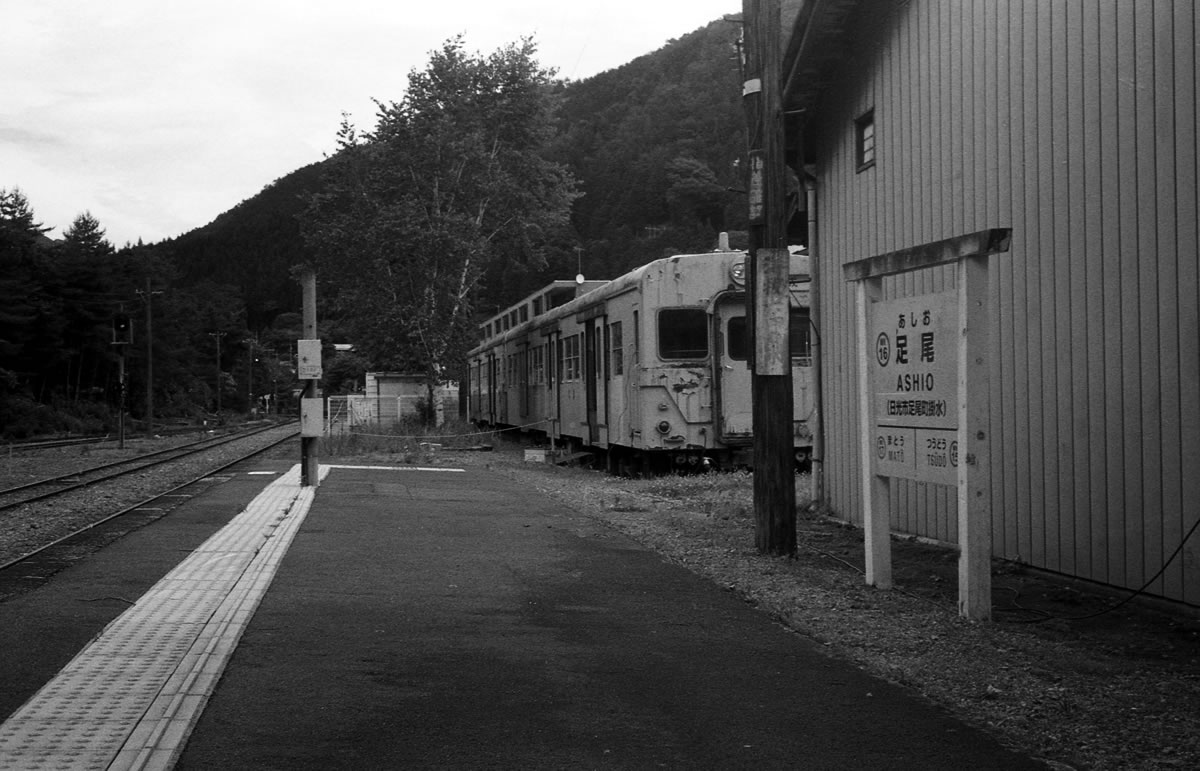 足尾駅｜Rollei 35S + MARIX 400