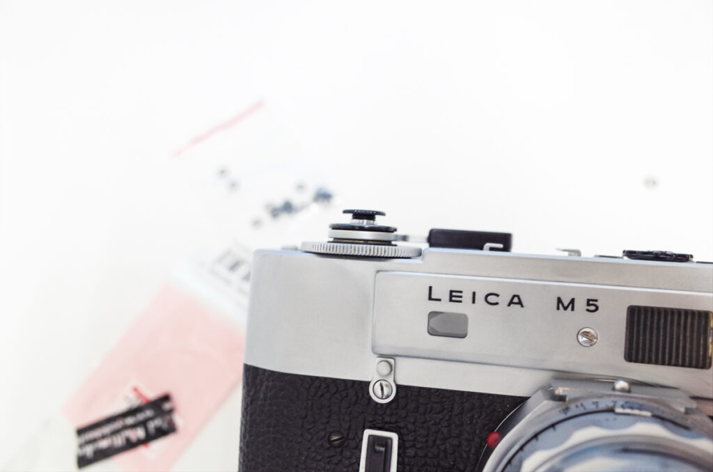 Leica M5にも、もちろんソフトシャッターボタンを取り付けてみた
