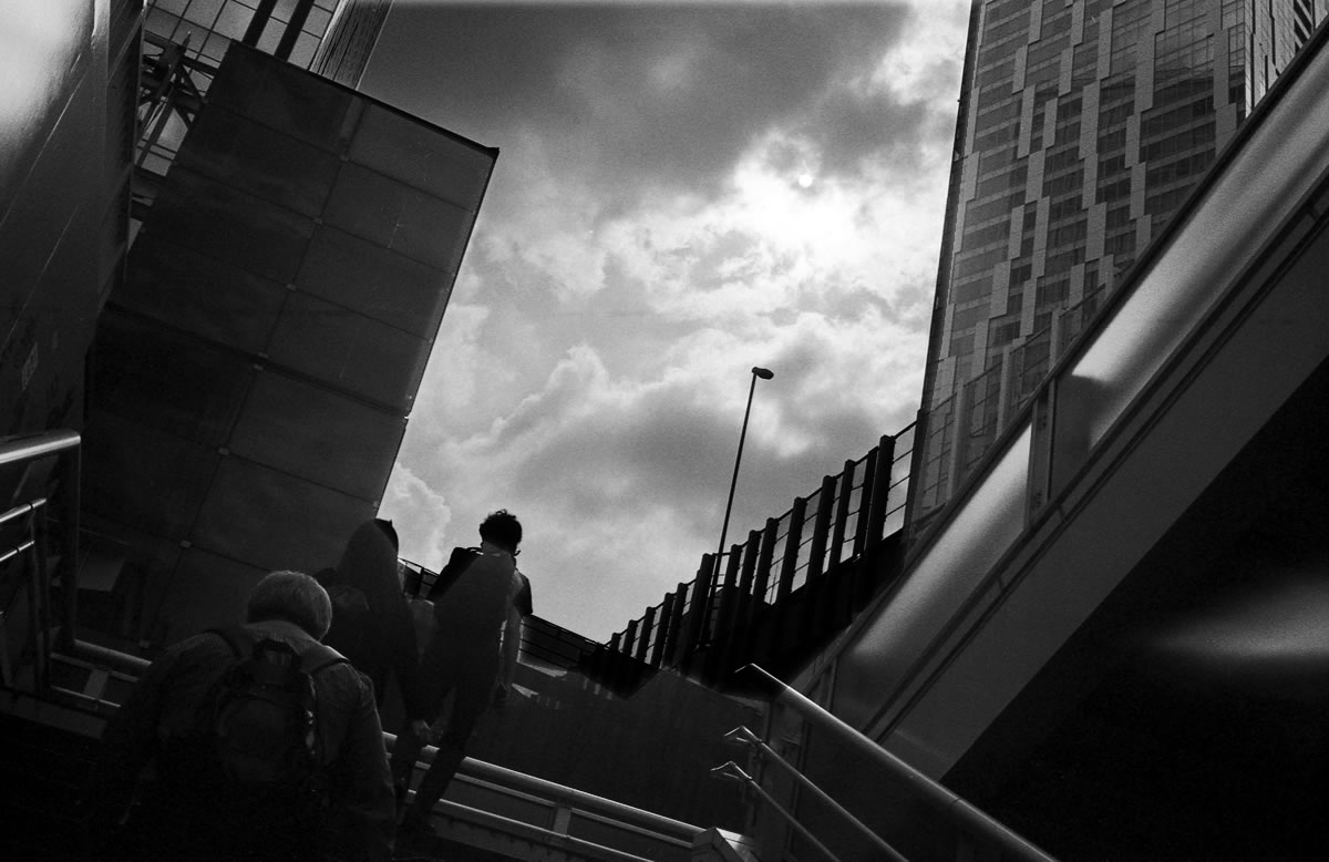 渋谷から出発｜Leica M3 + Summaron 35mm F3.5 with goggles + Fomapan 400 Action