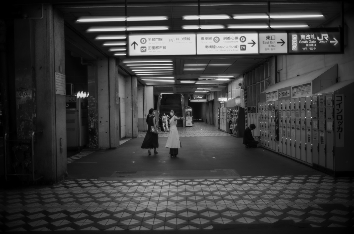 渋谷駅@12am｜Leica M10 Monochrome