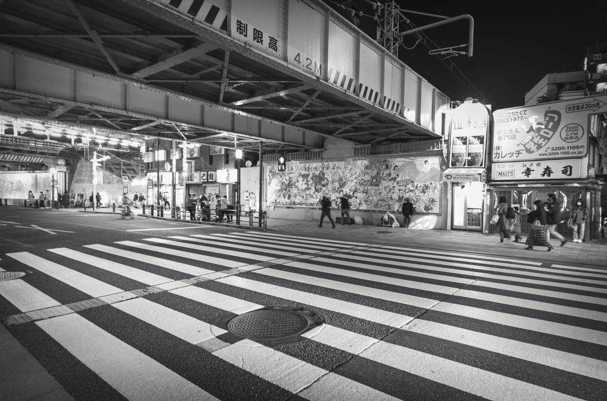 これISO 3200なんですか⑧｜Leica M10 Monochrom + C Biogon T* 4.5/21 ZM