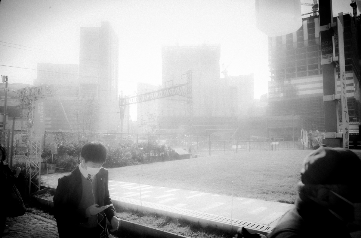 大阪駅周辺を探検｜Leica M10 Monochrom + SUMMARON-M f5.6/28mm