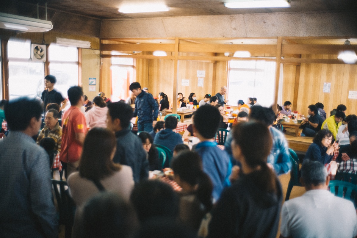 「宮里そば」は大混雑｜Leica M10 + Summilux 35mm f1.4