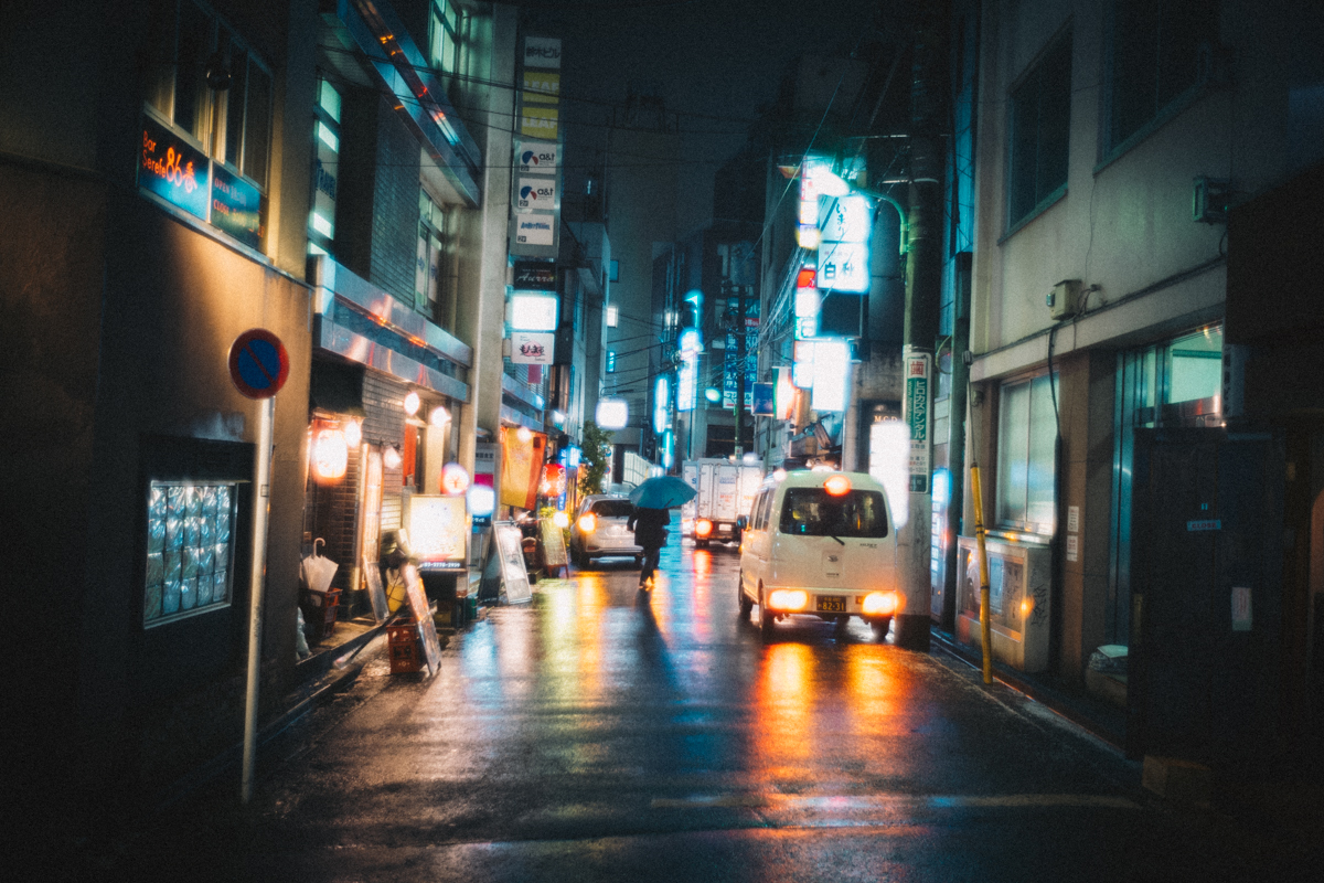 桜丘は雨模様｜Leica M10 + Summilux 35mm f1.4