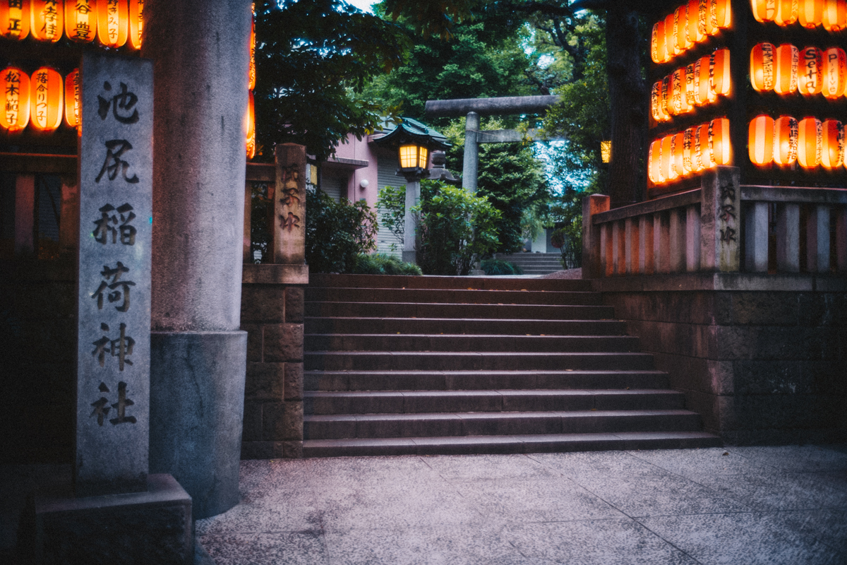 池尻稲荷神社｜Leica M10 + Summilux 35mm f1.4