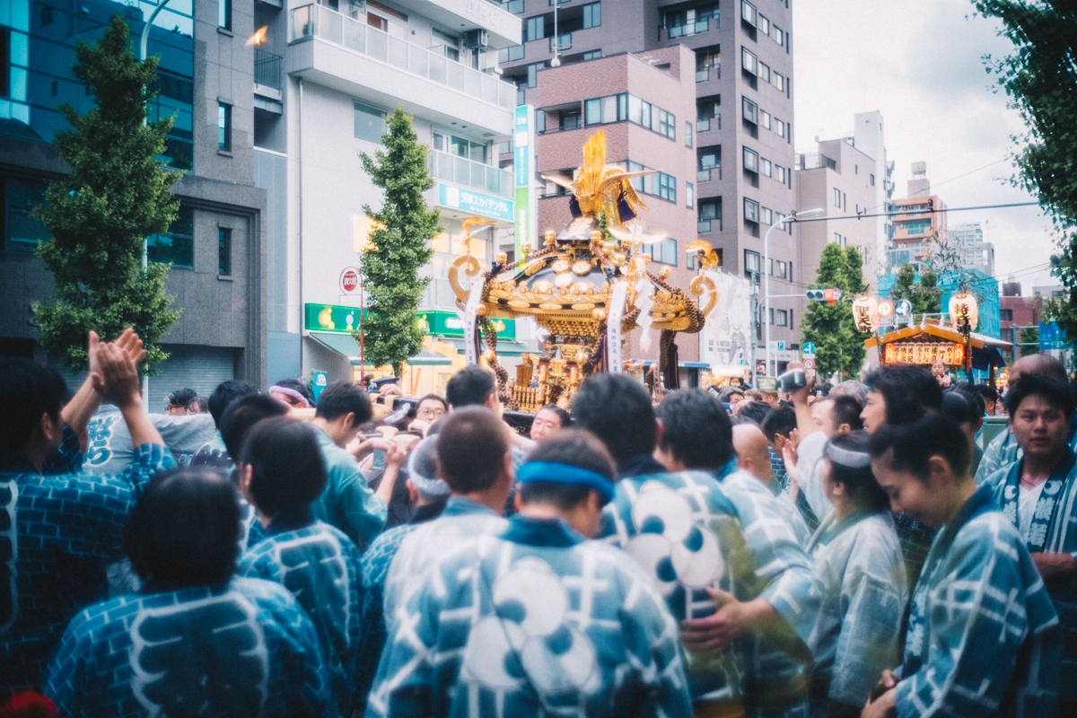 浅草の街は祭りの様相｜Leica M10 + Summilux 35mm f1.4