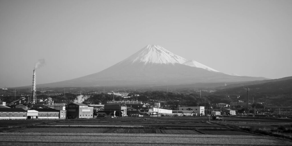 実は滋賀県に行っていたんです|Leica M10 Monochrom + Summilux 35mm f1.4