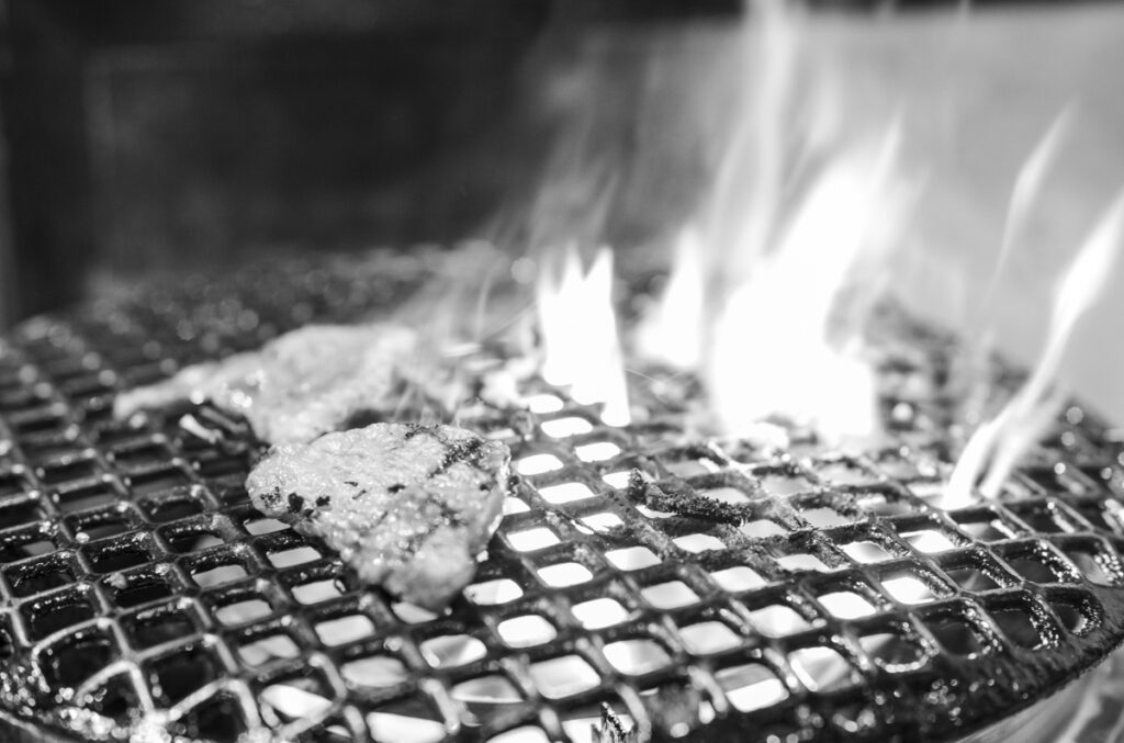 近江牛美味し過ぎ|Leica M10 Monochrom + C Sonnar T* 1.5/50 ZM