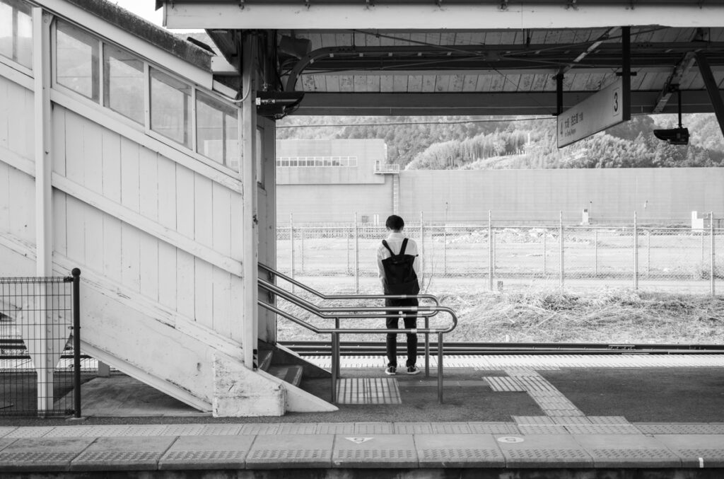 用事を終えて次の街へ|Leica M10 Monochrom + C Sonnar T* 1.5/50 ZM