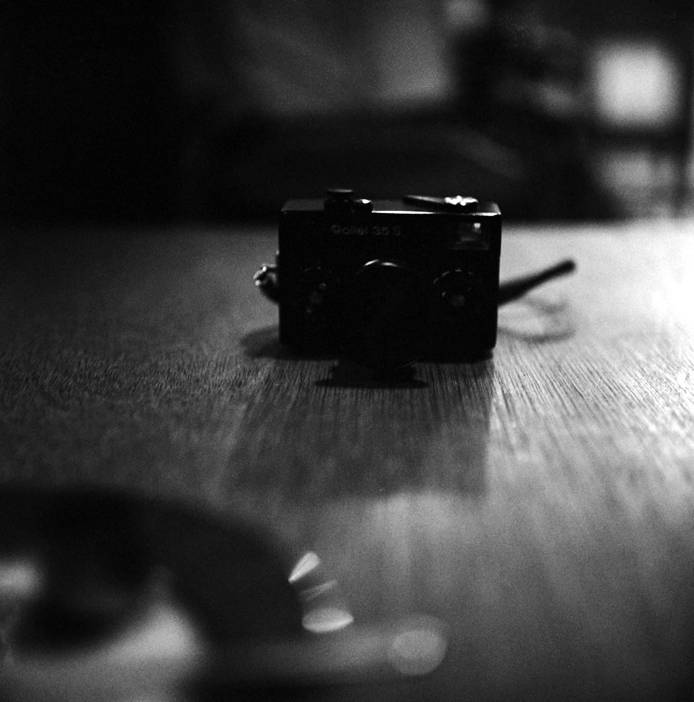 次は朝の中途半端な時間に来よう｜ROLLEIFLEX 2.8F + Rolleinar 1 Bay III + Fomapan 400 Action