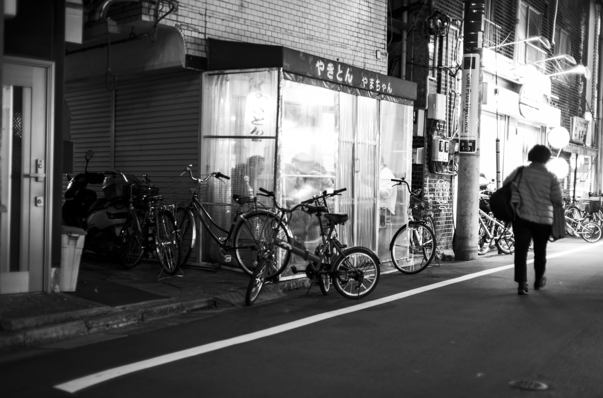 やきとん・やまちゃん①｜Leica M10 Monochrom + C Sonnar T* 1.5/50 ZM