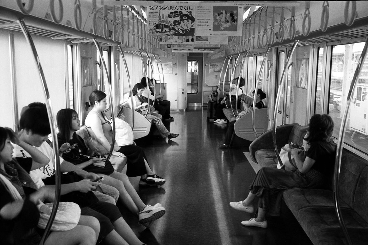 間もなく終点・三島駅｜Rollei 35S + MARIX 400