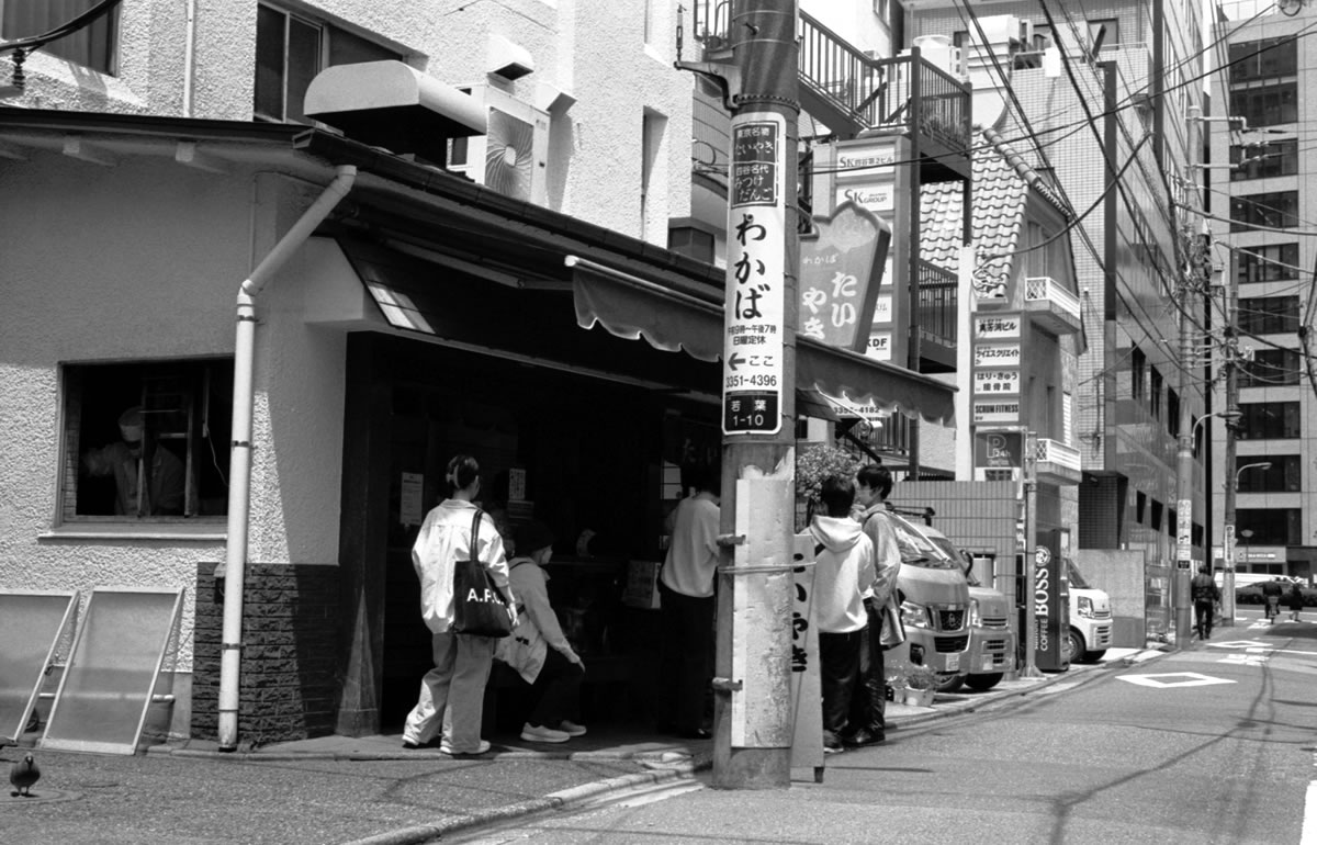 たい焼き御三家巡りは楽しい｜Leica M5 + SUMMARON-M f5.6/28mm + Fomapan 400 Action