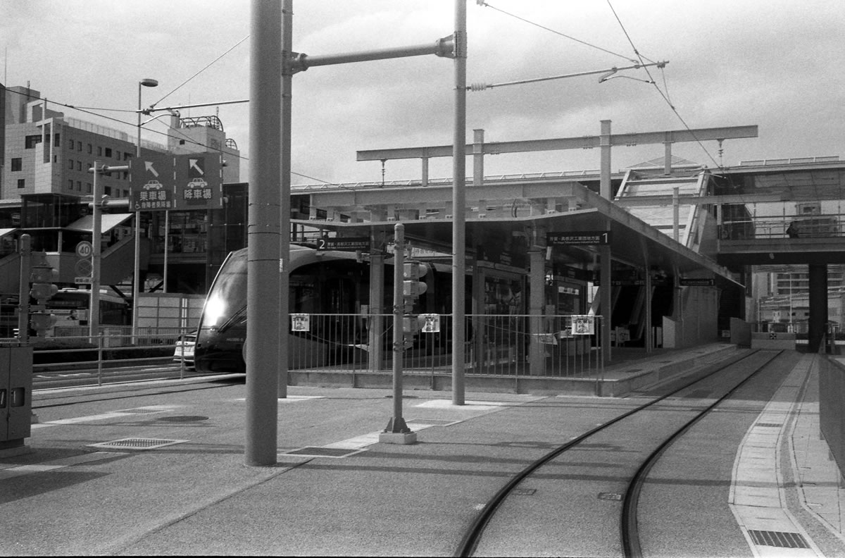 LRTは試運転をしてました｜Rollei 35S + MARIX 400