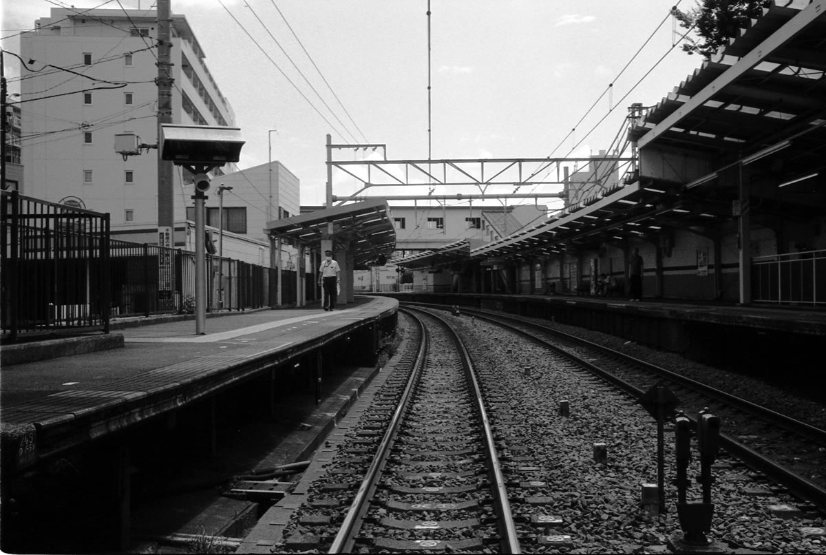 今日は立川へ｜Leica M3 + Summaron 35mm F3.5 with goggles + Marix 400