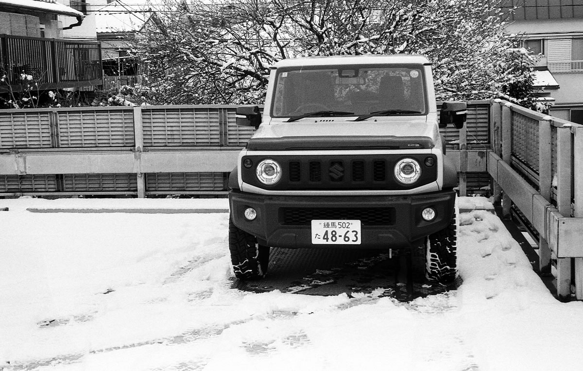雪道ジムニー大活躍|Leica M5 + SUMMILUX-M f1.4/50mm ASPH. + Marix 400