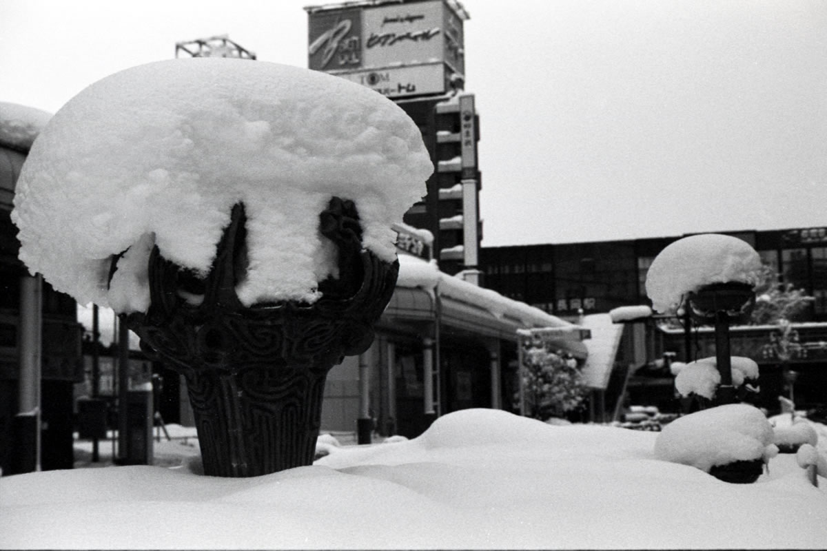 長岡は火焔土器の出土地｜Nikon F3 Limited + AI Nikkor 50mm f/1.2S + Marix 400