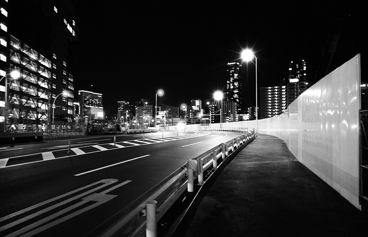 そう言えばM5でC Biogon普通に使えましたな｜Leica M5 + C Biogon T* 4.5/21 ZM + ILFORD HP5 PLUS