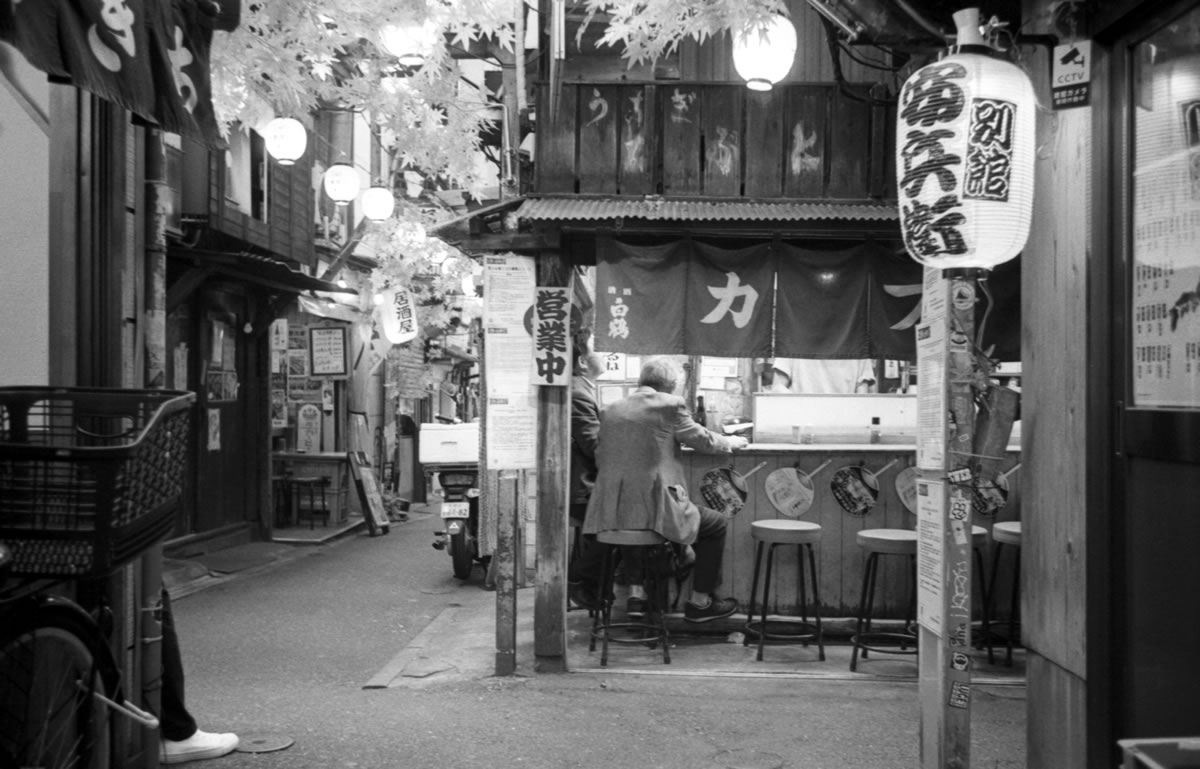 ズマロンの作例｜Leica M5 +Summaron 35mm /goggles + ILFORD HP5 PLUS